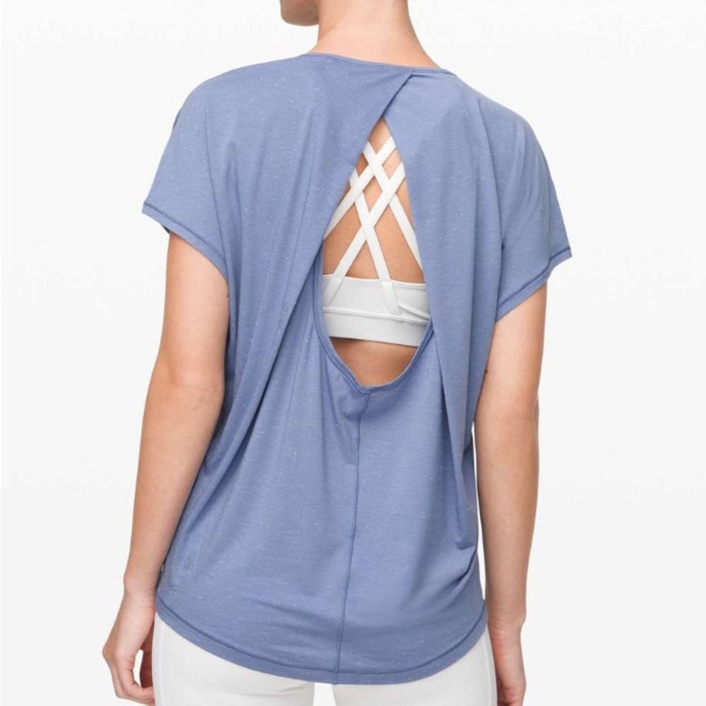 Lululemon Women’s Get Set Short Sleeve Shirt Tempest Blue White Size S